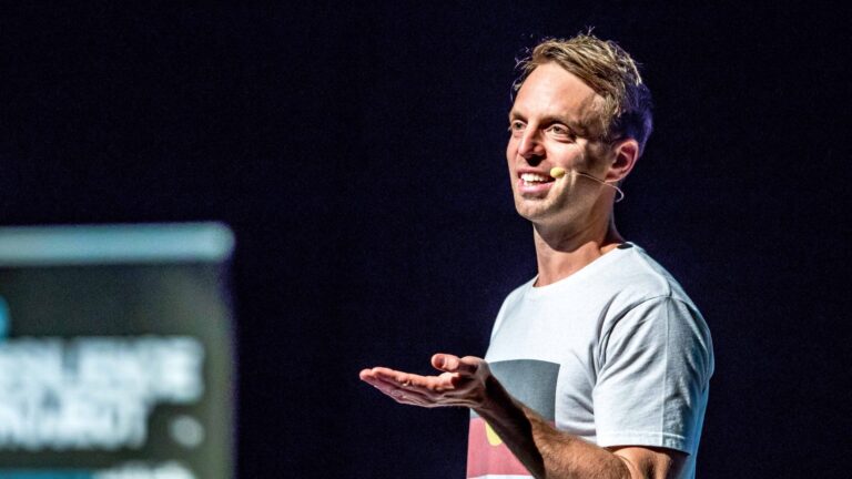 Copy-of-The-Resilience-Project-Book-Launch-low-res-146-scaled